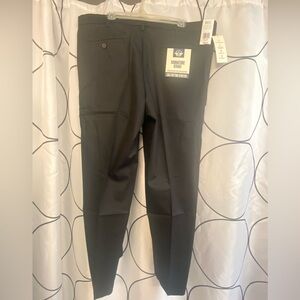 Dockers - Signature Khaki - Relaxed Fit - Pleated